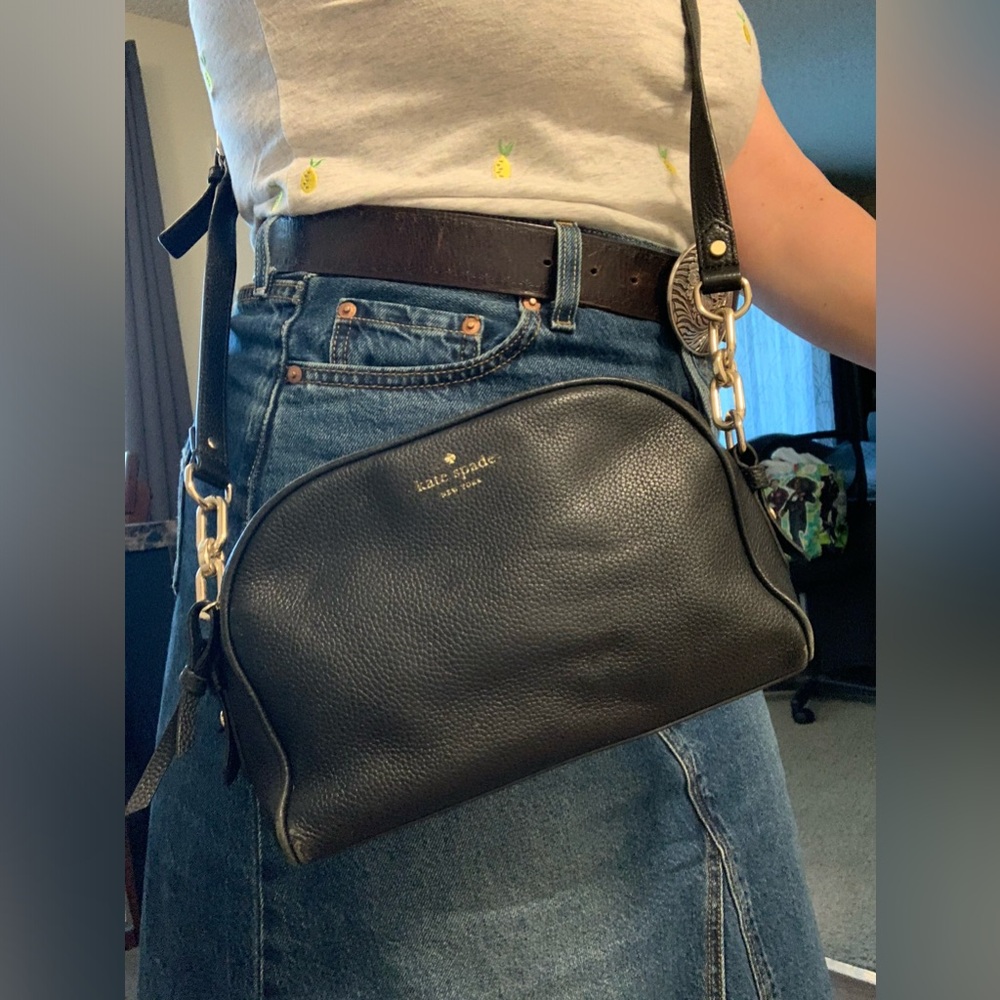 Kate Spade New York genuine leather cross body bag, black, in good condition